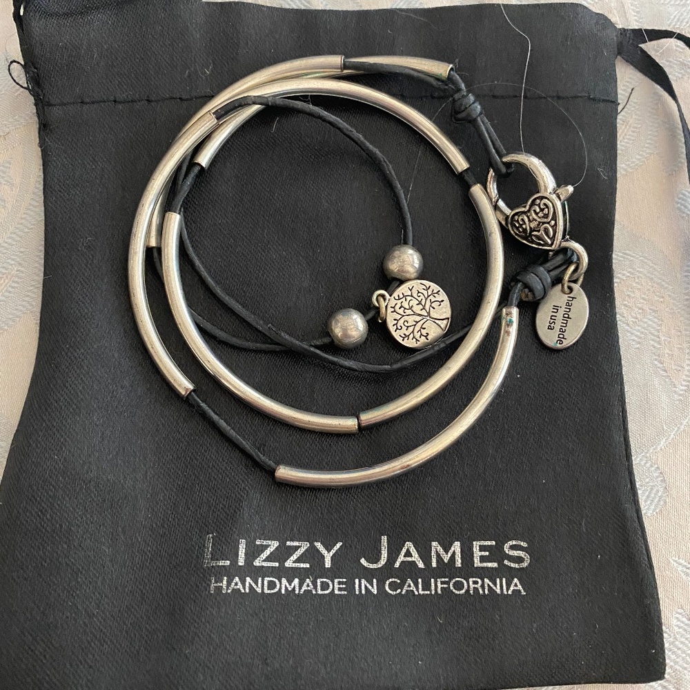 Leather and silver bracelet